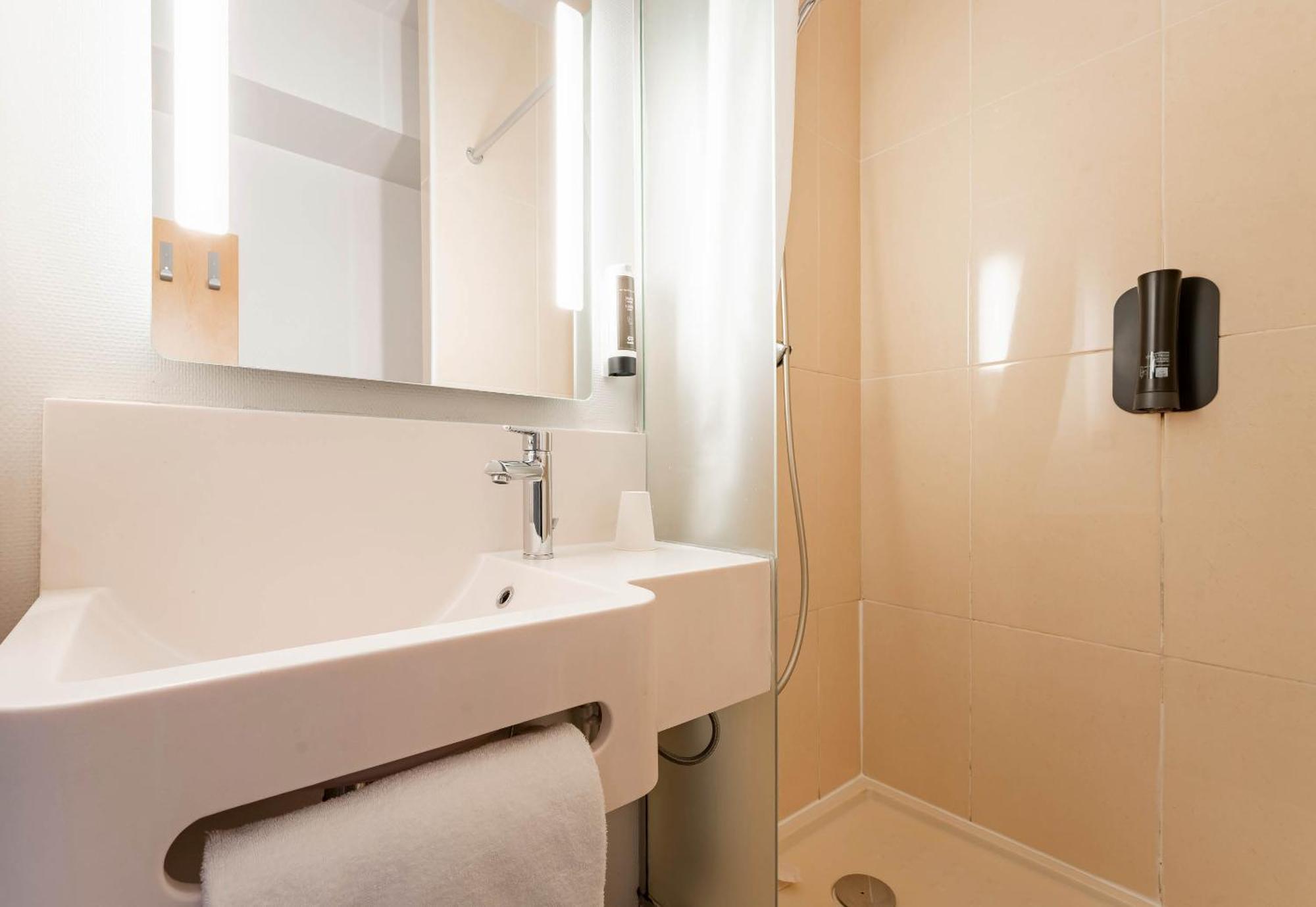 B&B Hotel Valenciennes Marly Marly  Kültér fotó