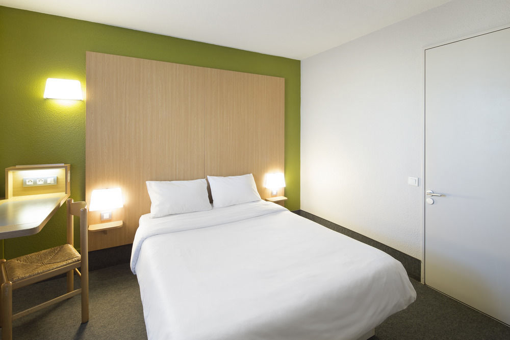 B&B Hotel Valenciennes Marly Marly  Kültér fotó