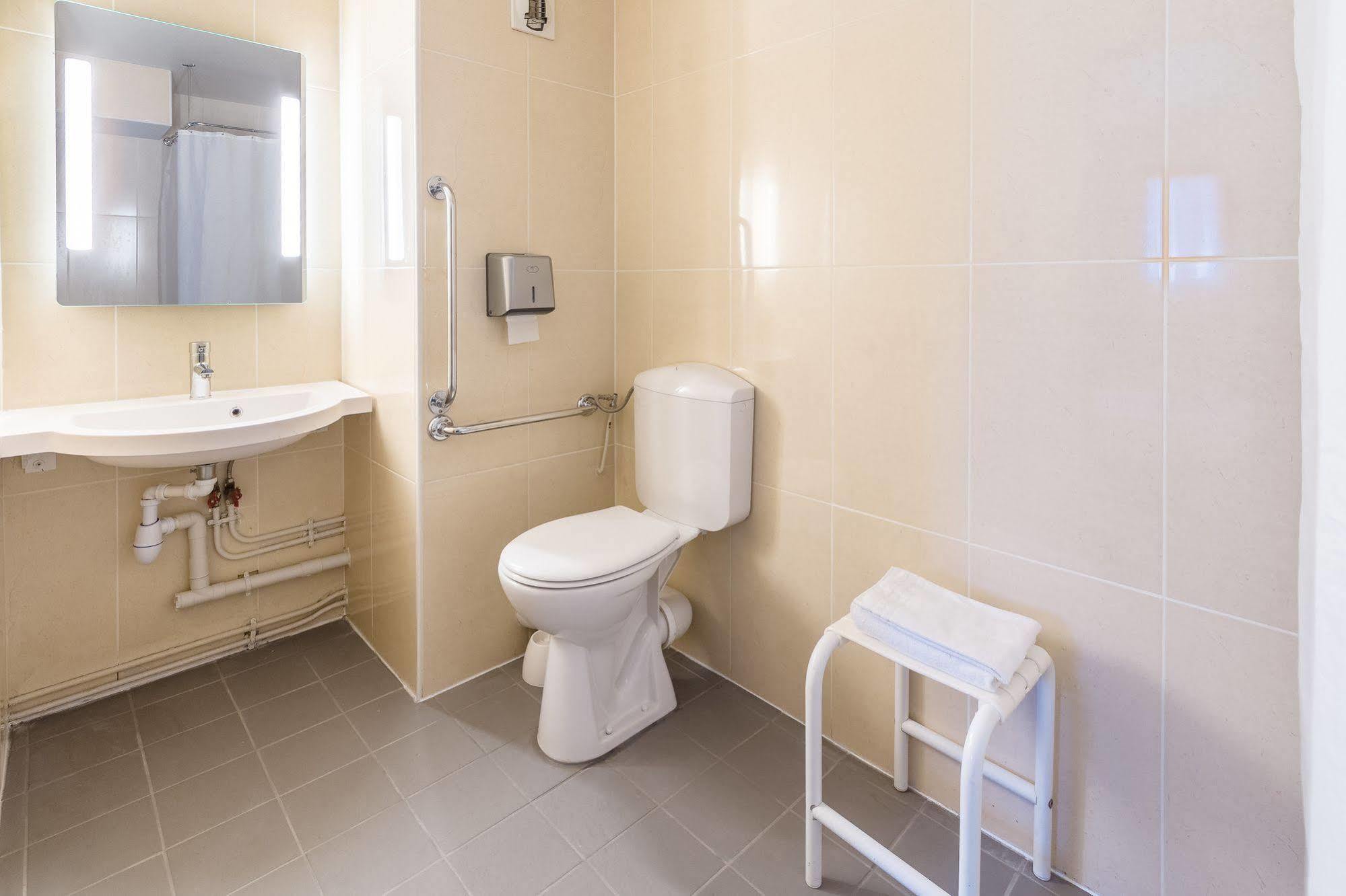 B&B Hotel Valenciennes Marly Marly  Kültér fotó