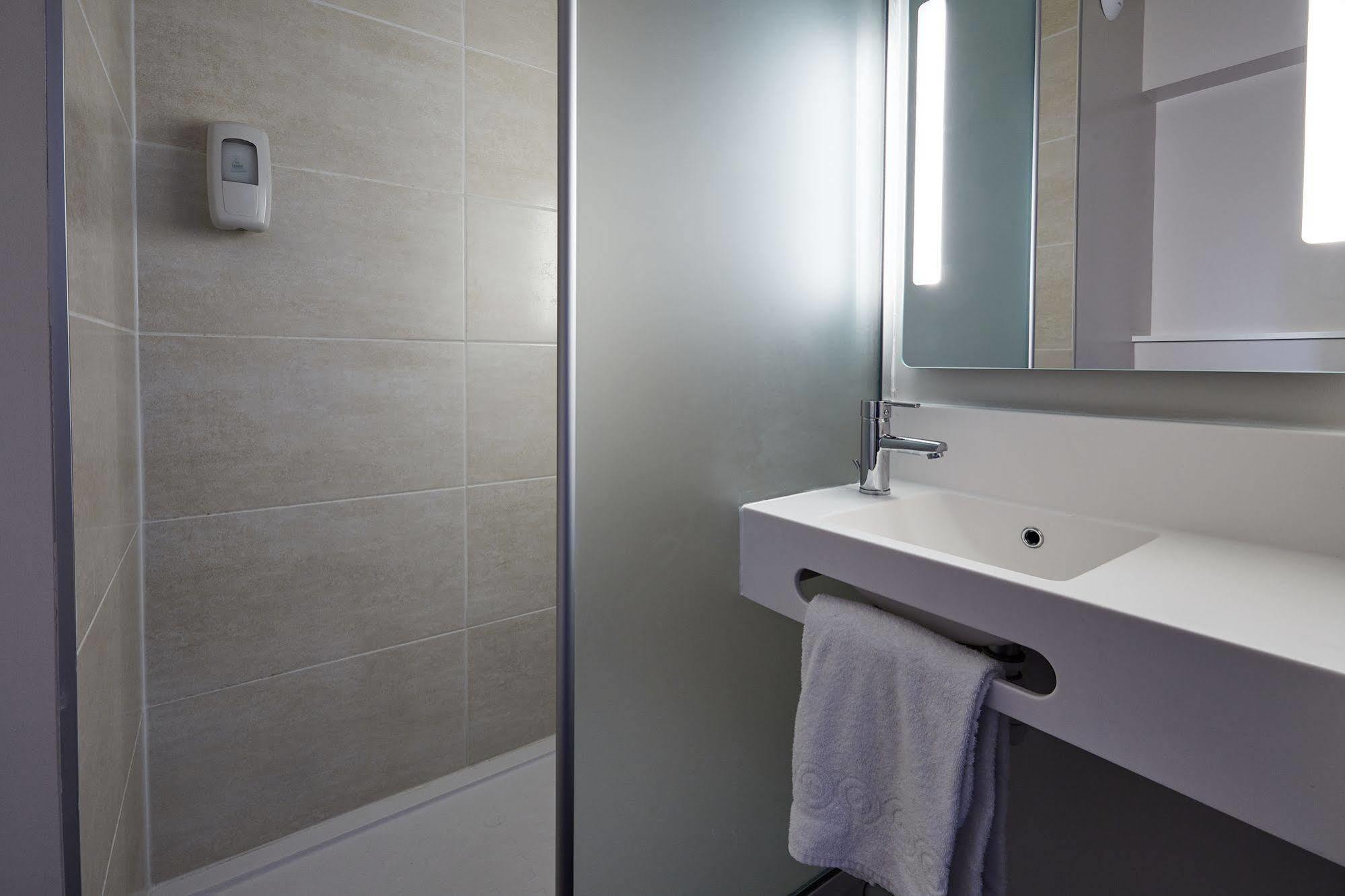 B&B Hotel Valenciennes Marly Marly  Kültér fotó