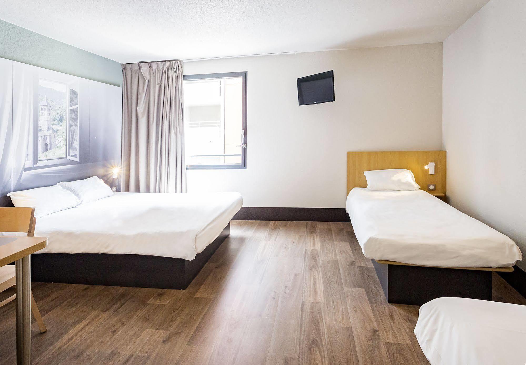 B&B Hotel Valenciennes Marly Marly  Kültér fotó